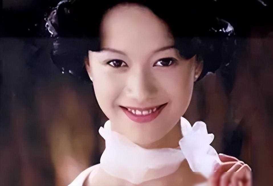 变性人,英年早婚,被列失信人员,真实的祝无双活得更累_倪虹洁_人生