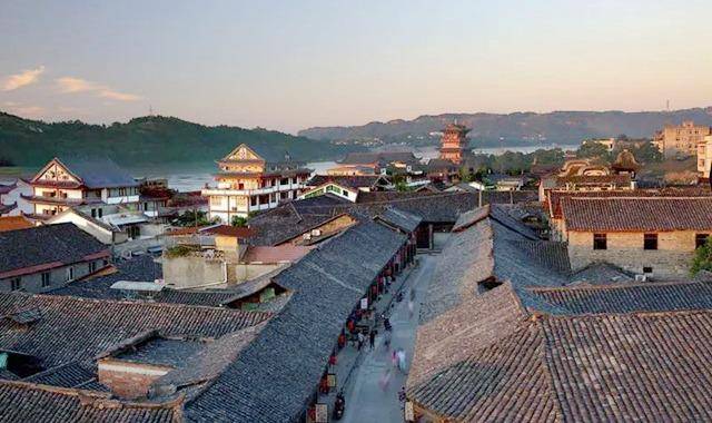 四川宜宾李庄镇,历史上曾有座张飞庙,屠夫都推崇张飞为祖师爷_对联