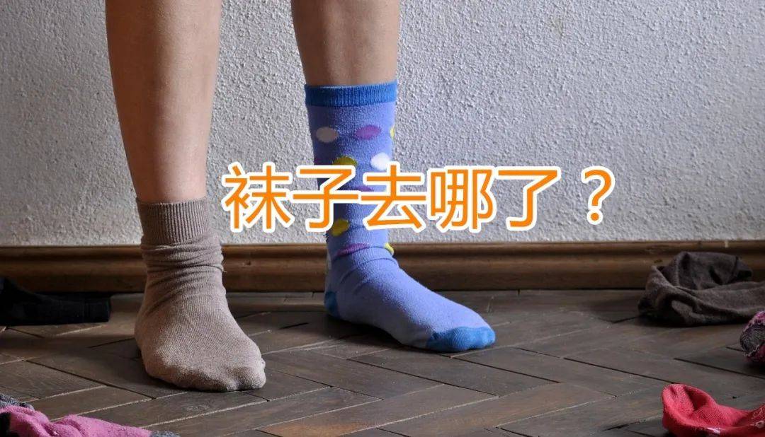 送你一本《衣柜整理秘籍》!_衣服_收纳_抽屉