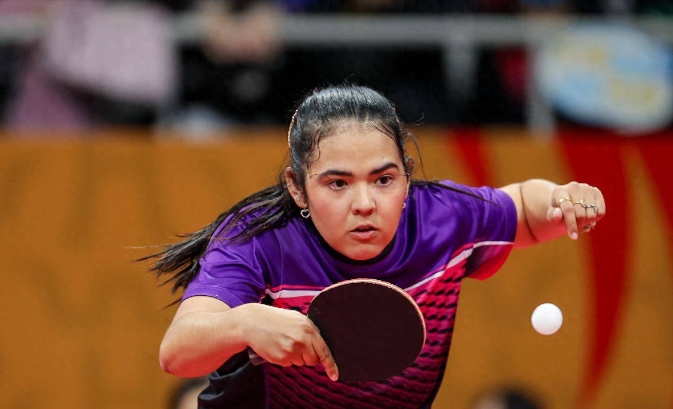 九号种子3比2险胜 死里逃生_波多黎各队_马来西亚队_决胜盘