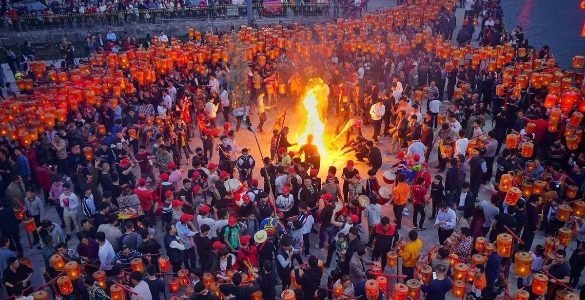 长陇_教育_村子