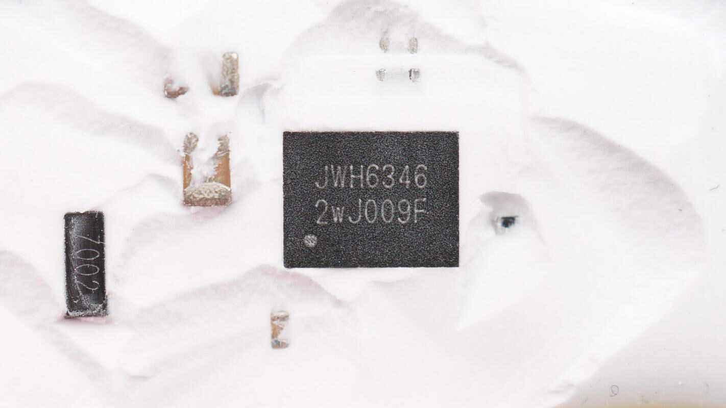 大疆旗下首款户外电源power 1000内部做工拆解揭晓_产品_接口_充电