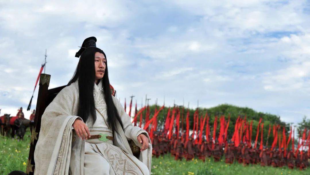 在脸上刺青,挖去膝盖骨,二人师出同门,为何庞涓对孙