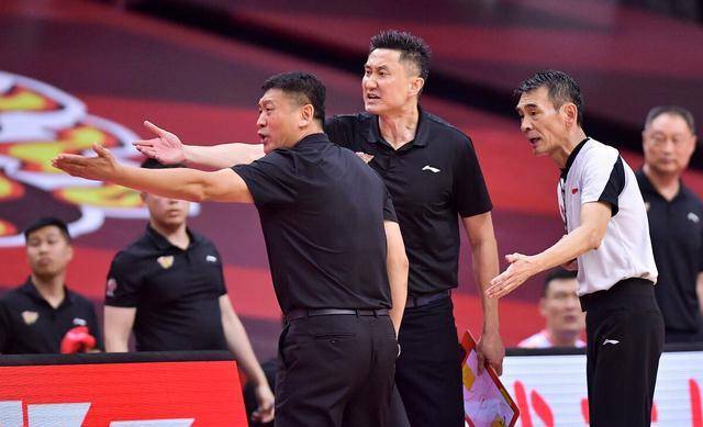 cba官方发布公告,不允许负方教练接受赛后采访_裁判_比赛_联赛