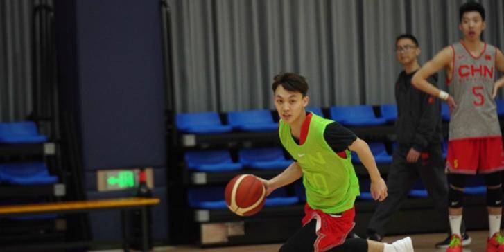 首堂训练课曝光,赵继伟指导崔仔 徐杰等4新人陪练_乔尔杰维奇_崔永熙