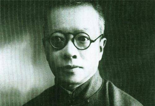 儿子被同学取绰号,父亲将绰号改成儿子原名,后来扬名