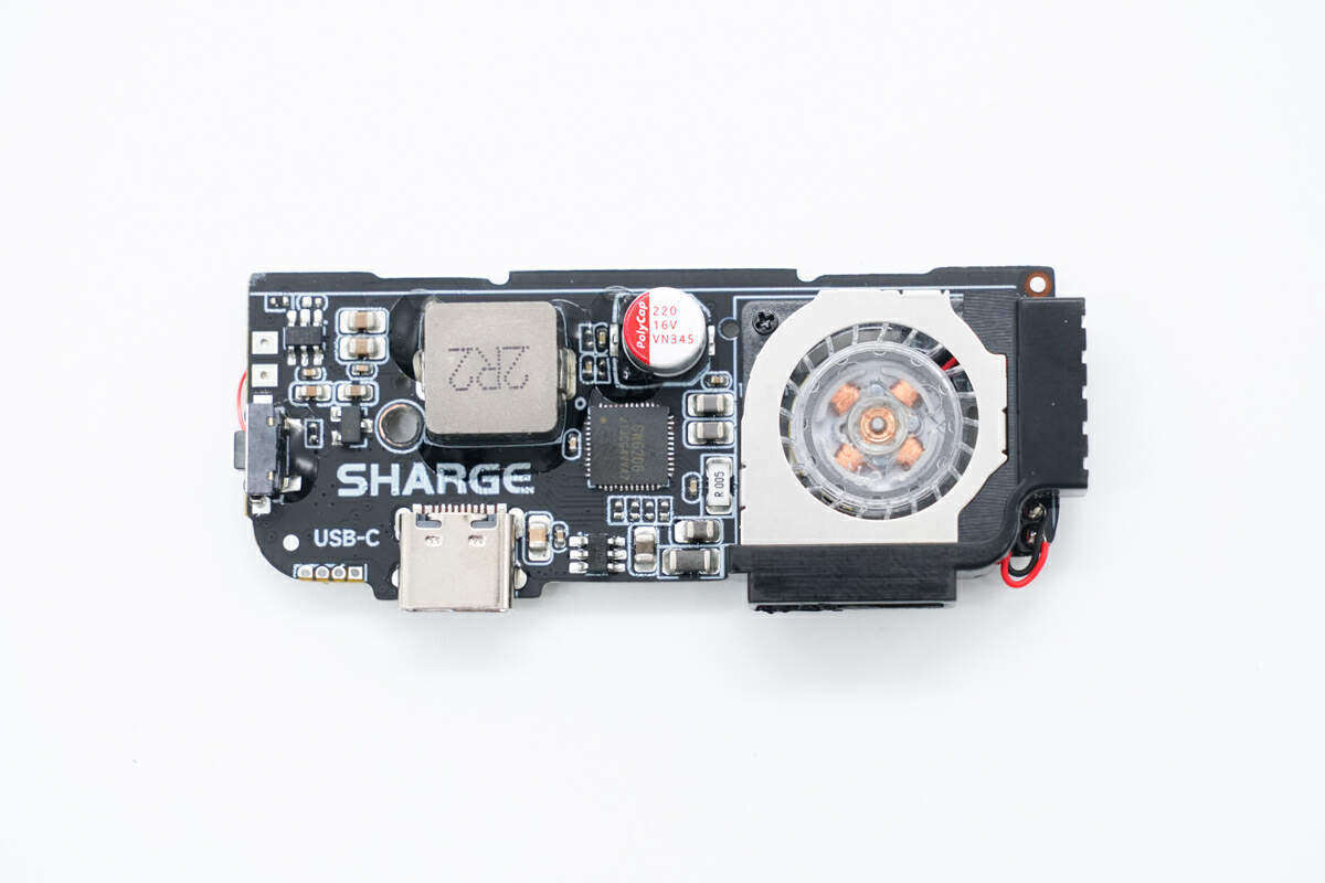 硬核透明风设计,闪极10000mah磁吸移动电源拆解_充电_电池_产品