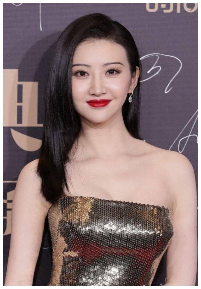 景甜不美?关美颖后众说纷纭,张继科终于转变观念._明星_魅力_气质