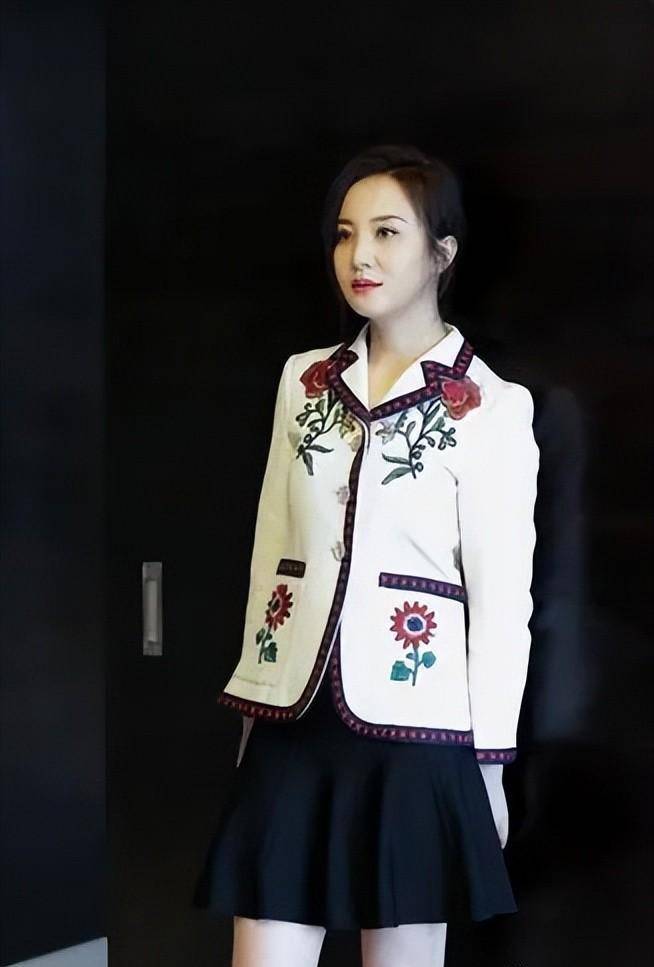 陶红_人生_生涯