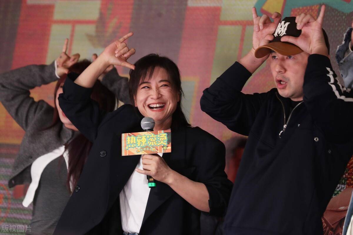 卫衣_张小斐_白色