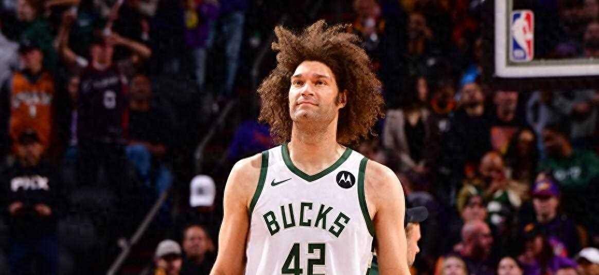 小洛佩兹:很享受与贝弗利做队友的这1小时45分钟时光_交易_球员_比赛