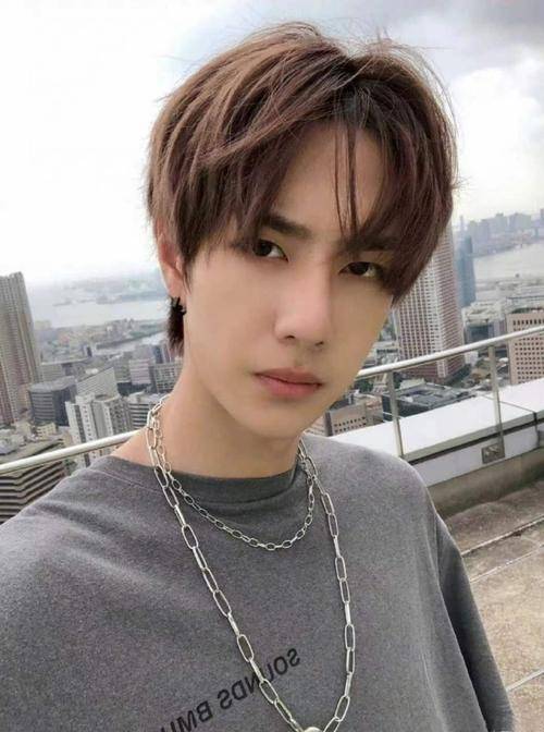 王一博被造谣得了hiv_横店_谣言_有心人