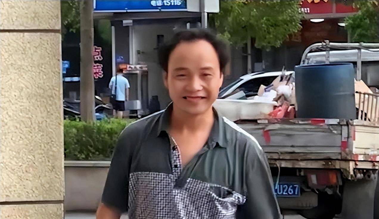 5年前被称"张国荣转世",那个一夜爆红的公交司机,现状如何了_生命