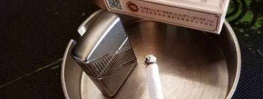 當香菸遇上了普洱茶,那抽起來會是一種什麼樣的感受