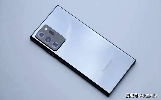 作为三星高端旗舰机型,三星note20 ultra在性能方面,搭载了高通骁龙