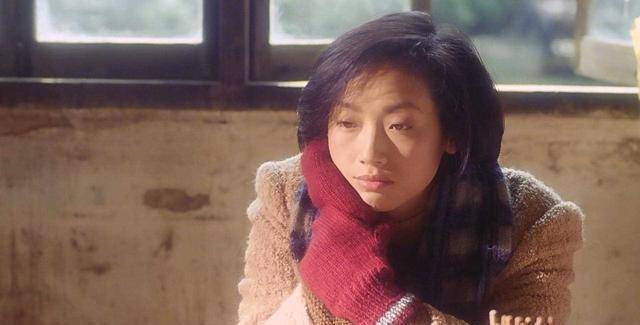 吴倩莲:香港娱乐圈的璀璨演技明星,消失的她如今过得怎么样呢?