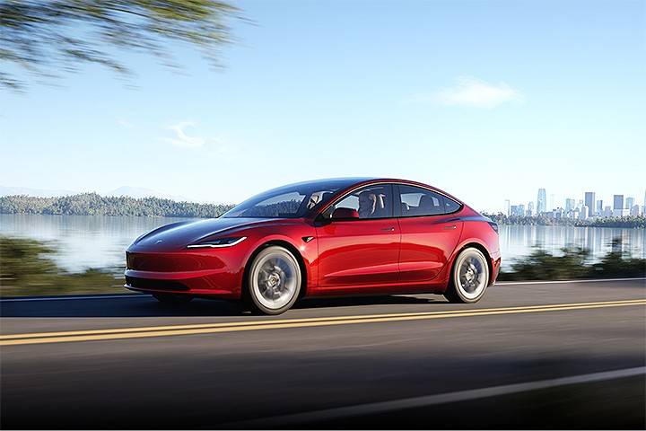model 3性能版终于现身,动力大增,全新桶椅使用_搜狐汽车_搜狐网