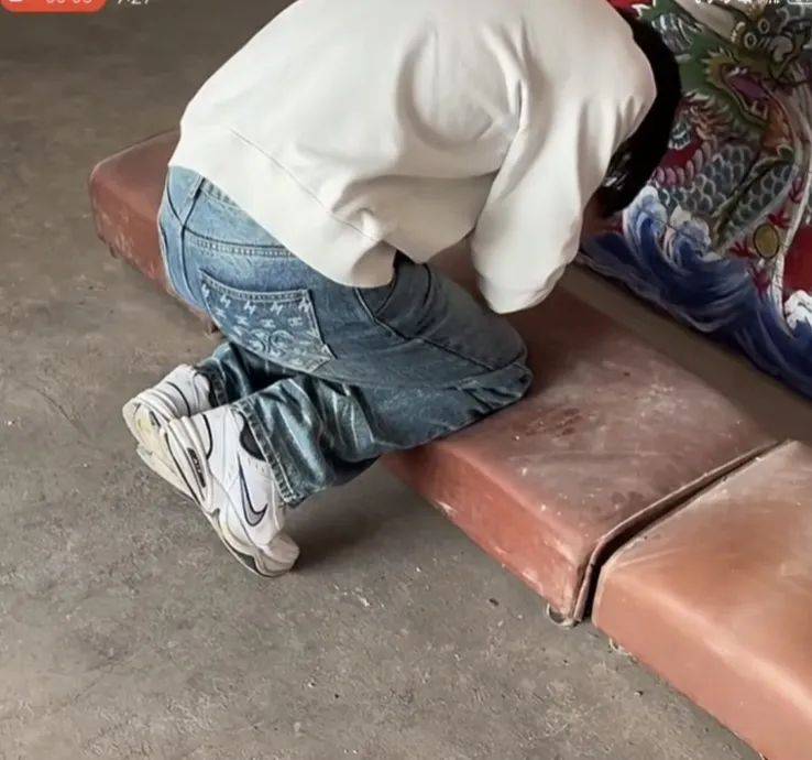 福建游神:cos赵世子网红新道歉视频露马脚,网友评论炸锅_小朱_马夫那