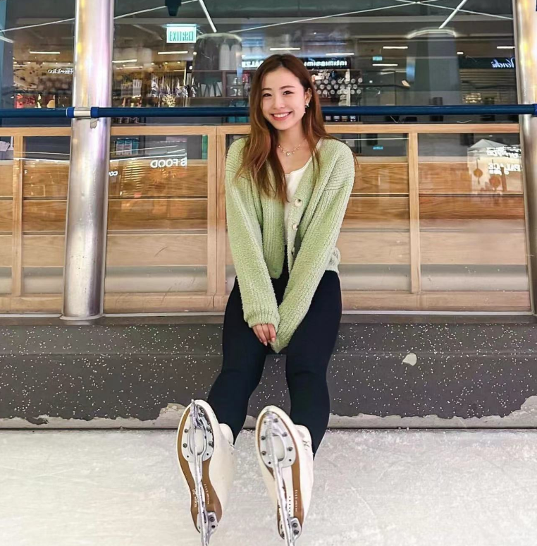 花滑美女马晓晴,颜值高身材好,和特鲁姆普热恋,相差10岁很幸福_运动