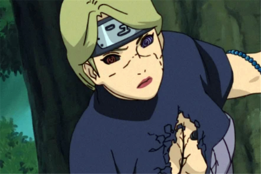 二位由木人四代雷影的秘书麻布依,虽然皮肤颜色很深,但是却一点都难以