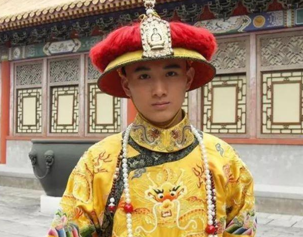 登基_命运_康熙