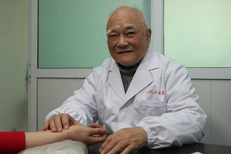 国医大师李济仁:治疗高血压经验_肝肾_临床_mmhg