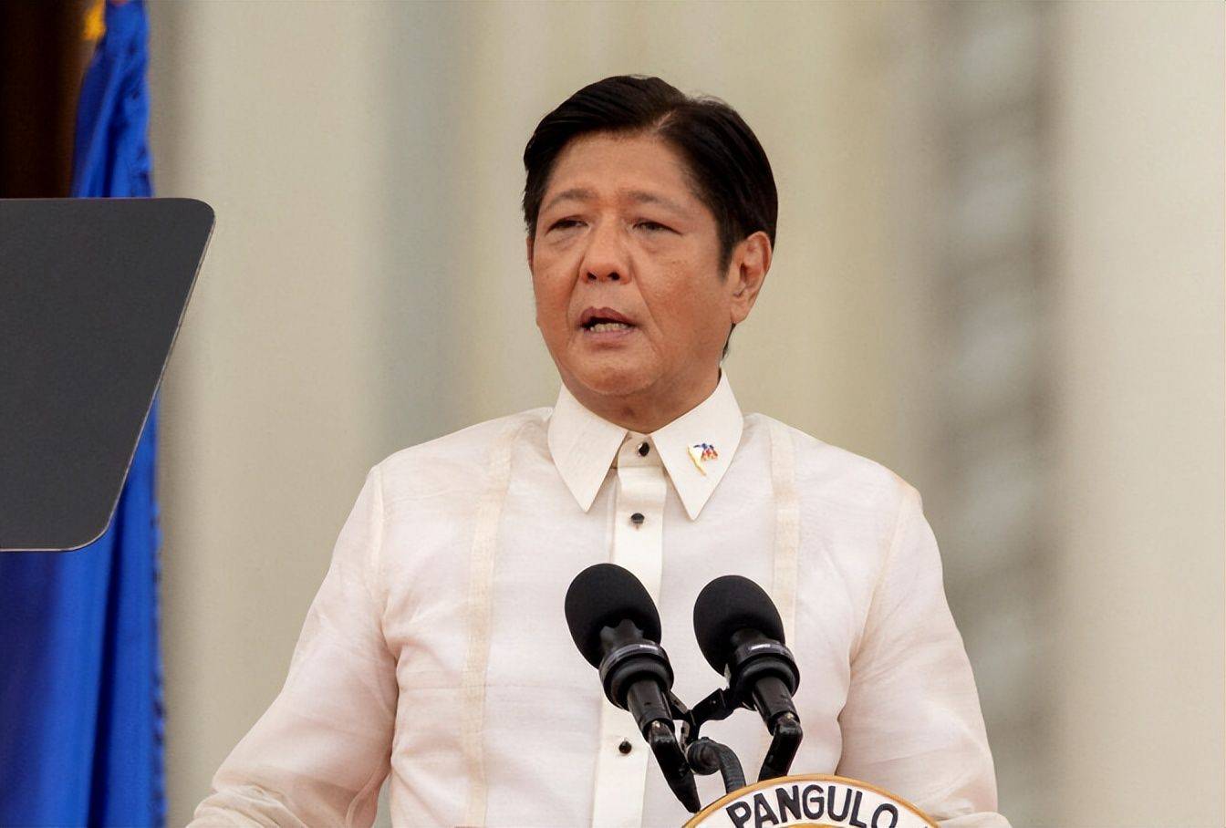 印尼现国防部长普拉博沃搭档总统佐科长子吉布兰赢得正副总统选举