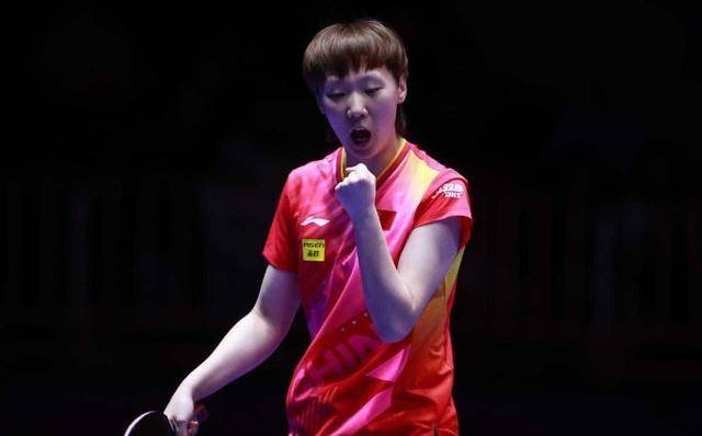 官宣！中国队公布淘汰赛名单，世乒赛女团王艺迪出战，没有王曼昱