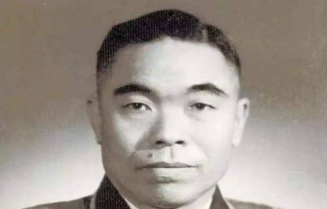 辽沈战役中起义最高将领,抗美援朝屡立战功,1955年被