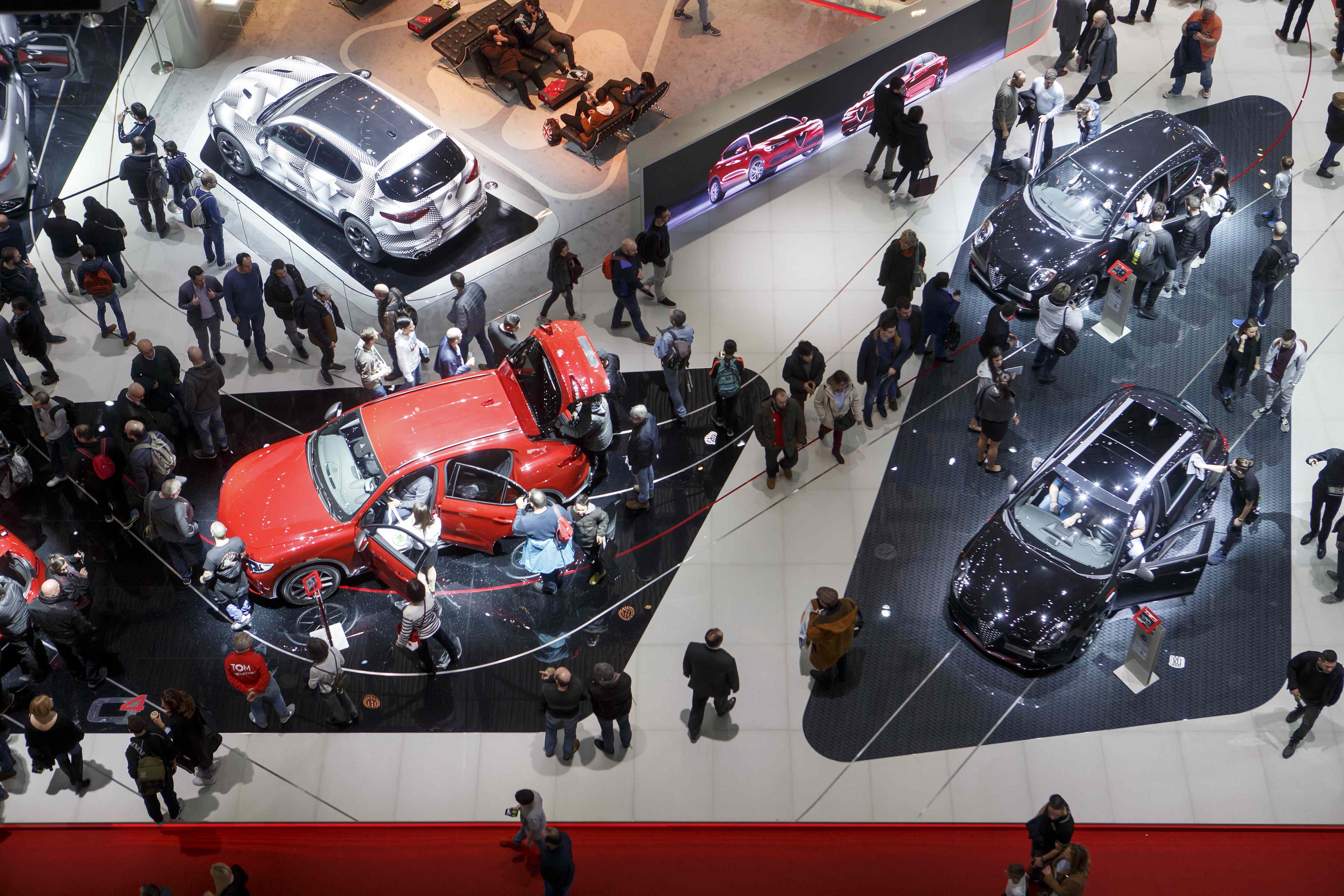 智己和mg的热情,难掩日内瓦的冷清_搜狐汽车_搜狐网