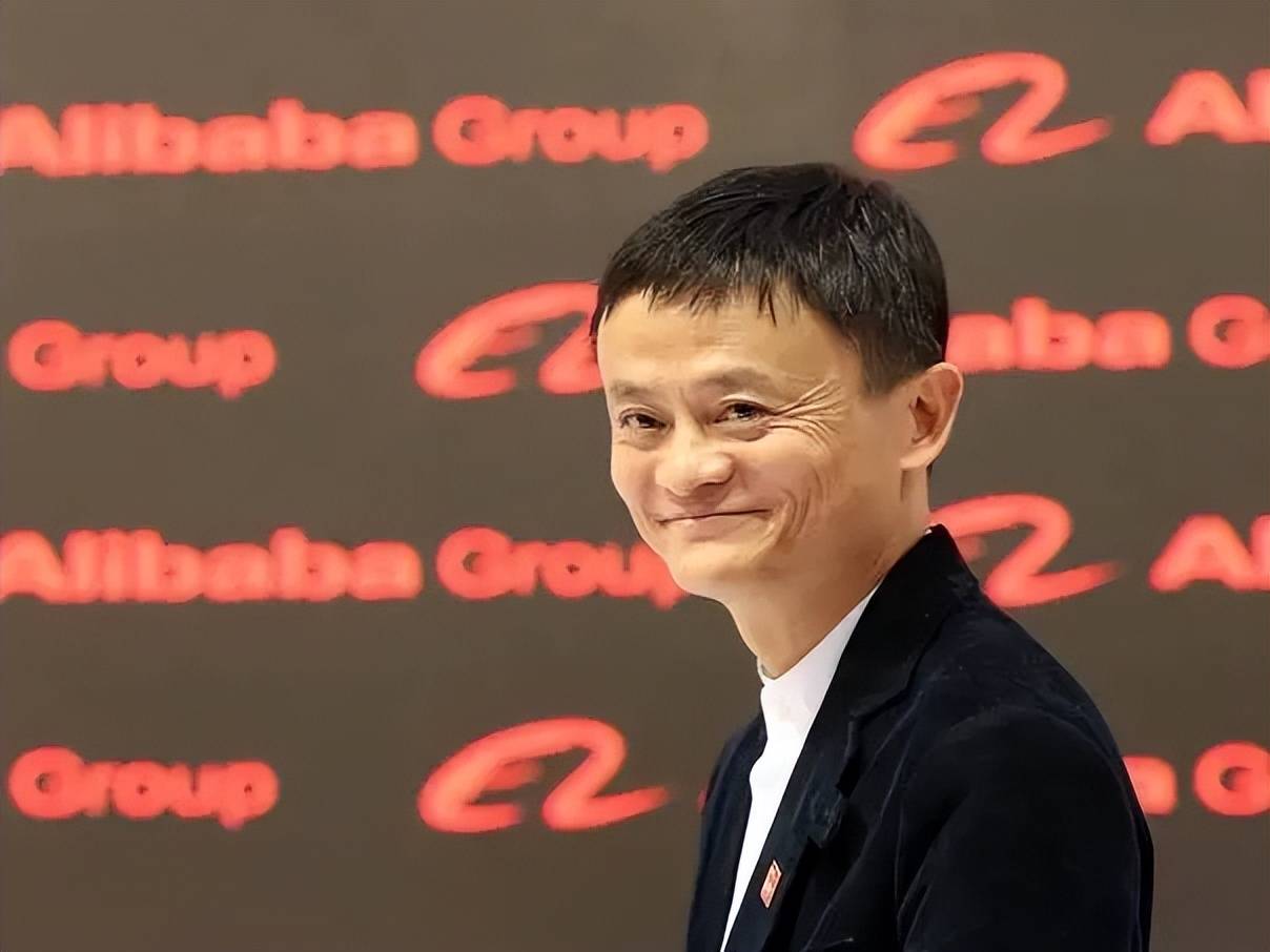 4亿,在新加坡买下三栋房,夫妻名下还有10亿的游艇_张瑛_阿里_中国