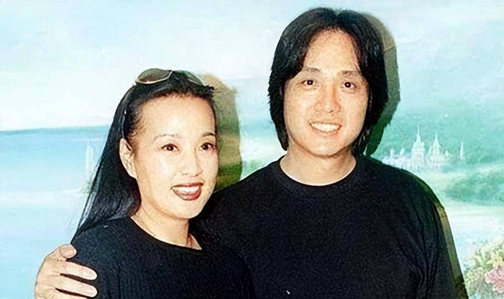 爱情混乱的女明星,人前清纯人后疯狂,个个都是老司机让人叹服_董洁_徐