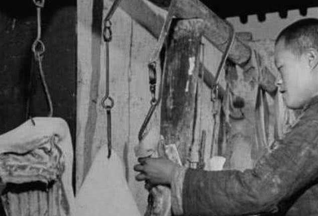 1960年,四川一女校长吃红烧肉被举报,公安调查后:处