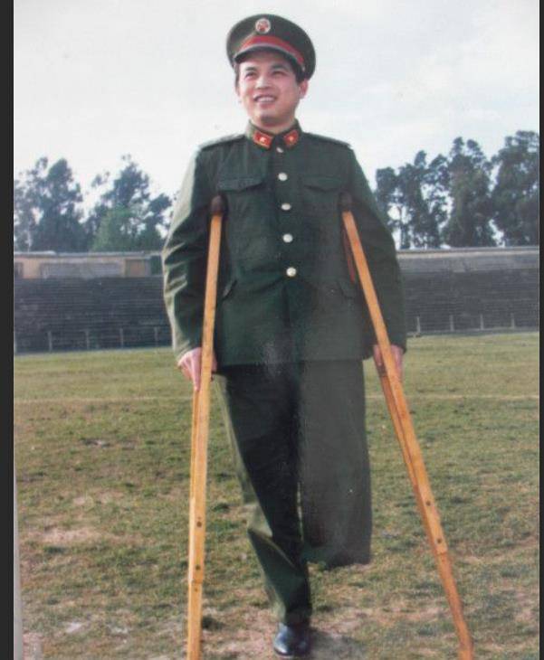 刘亚玲_伤员_部队