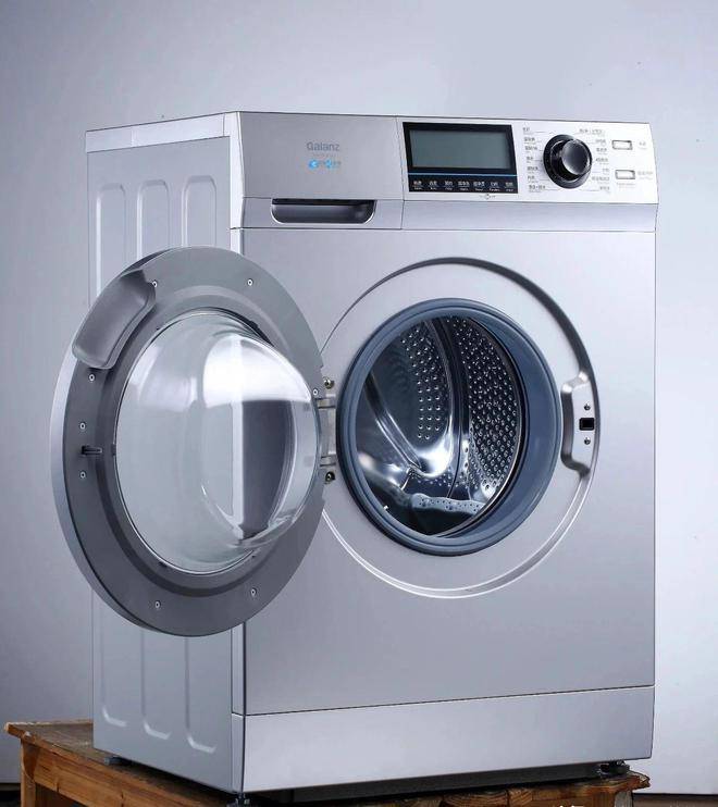8,维修成本高维修成本和洗衣机的价格是成正比的,滚筒洗衣机的拆机