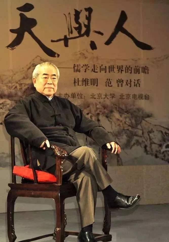 最具争议的现代画家:杨振宁称他是当代大师,李苦禅却说他太狂妄_范曾