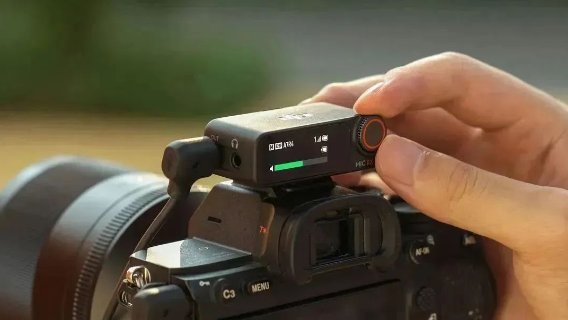 14小时的48 khz 24-bit 无压缩音频,不接受外接你能将其用作录音笔