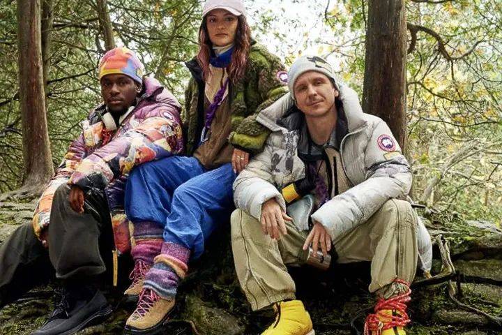 金绒早报 | 电商席卷海外,萧山羽绒年销售额破30亿元 / 2023年羽绒服