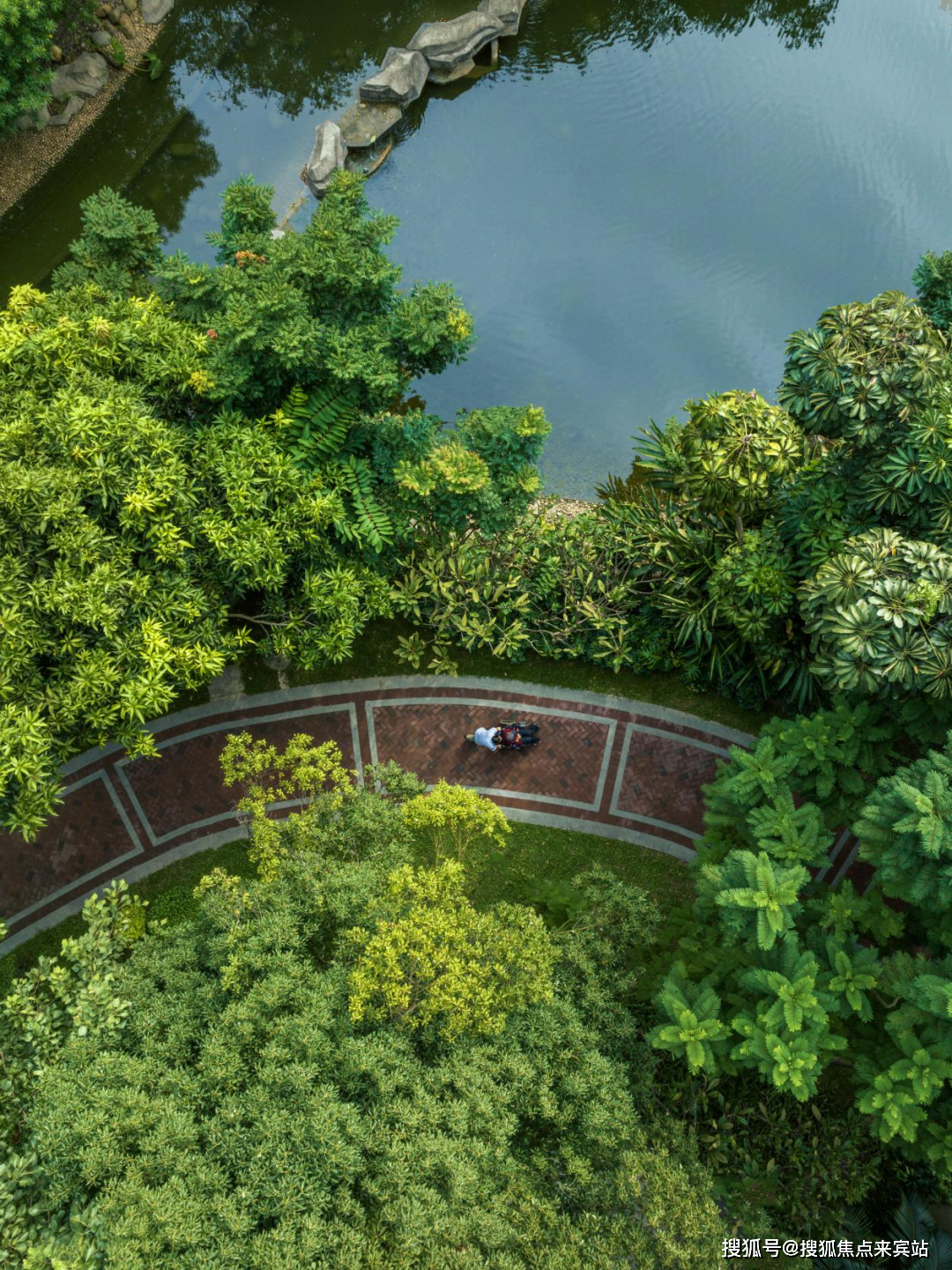 【深圳龙华溪山君樾】售楼处 |溪山君樾售楼中心