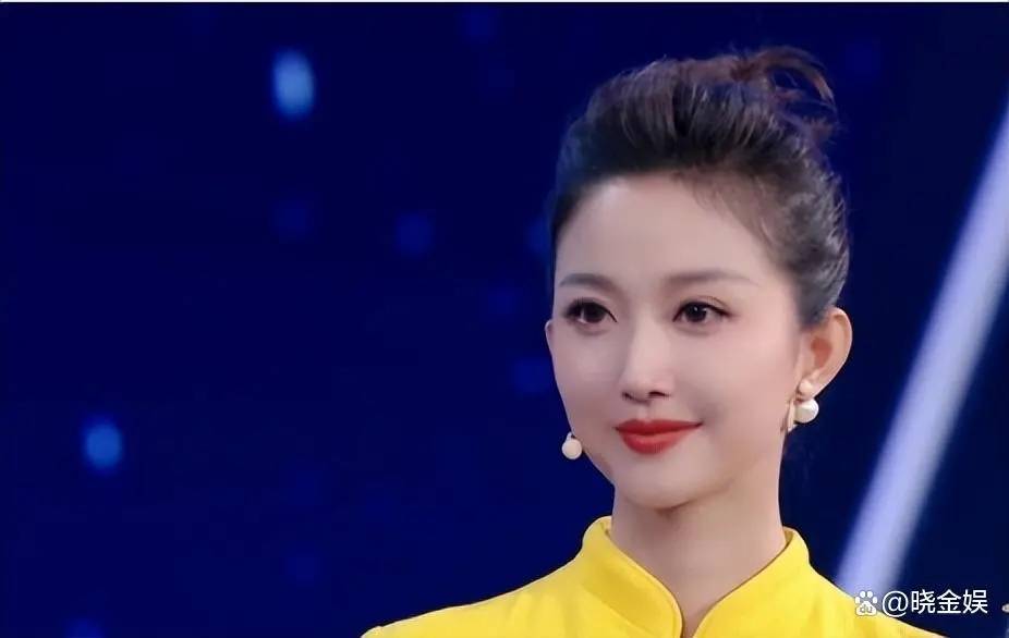 新年新起点,我们也祝福这位《中央广播电视总台2023主持人大赛》银奖