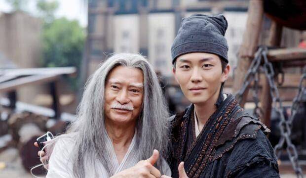 杨紫第一任前男友,因出演《陈情令》走红,如今与当初判若两人