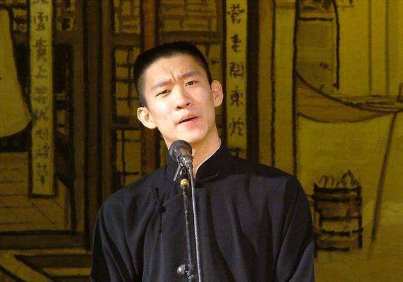 10年前曹云金逼师娘下跪侮辱恩师,7年后岳云鹏一顿饭