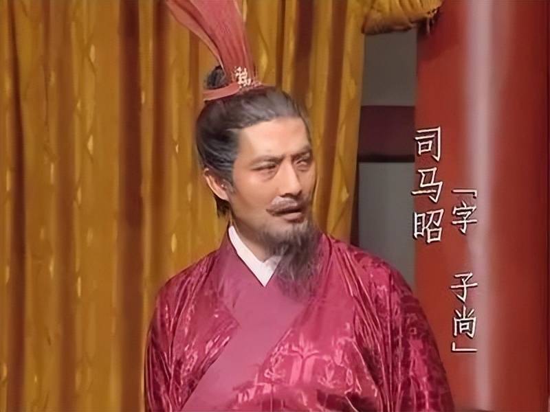 司马氏高举屠刀,仍然有人不惧,站出来为令狐愚和钟会收尸_马隆_司马懿