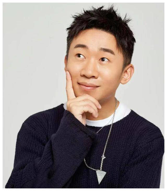 杨迪化身"潮流鼠男",笑翻众人,时尚新宠还是搞笑担当?_挑战_笑声_形象