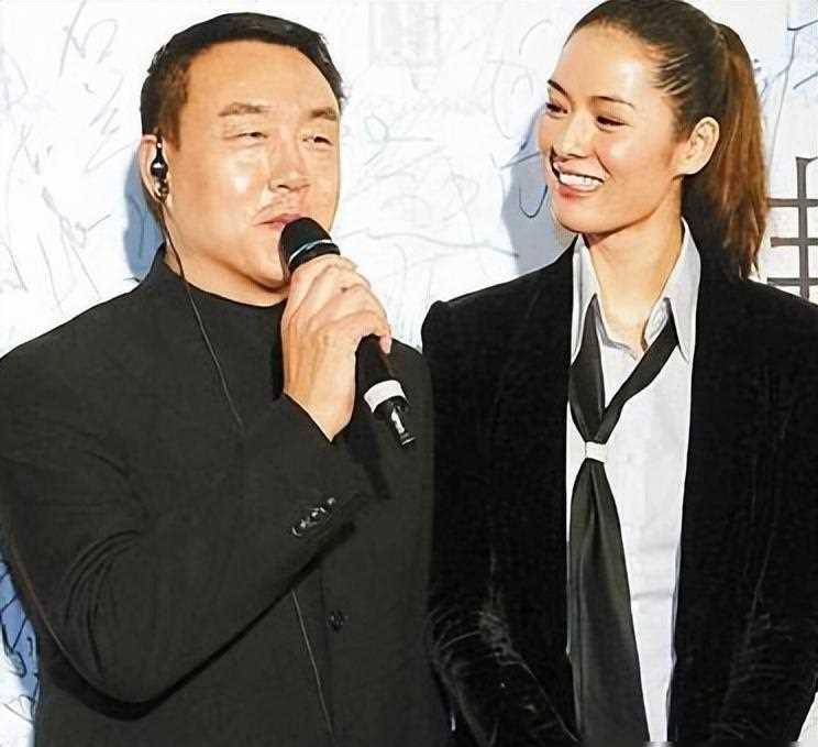 刘岩:让张艺谋愧疚一生的女人,如今靠"双手"涅盘重生_舞台_舞蹈_故事