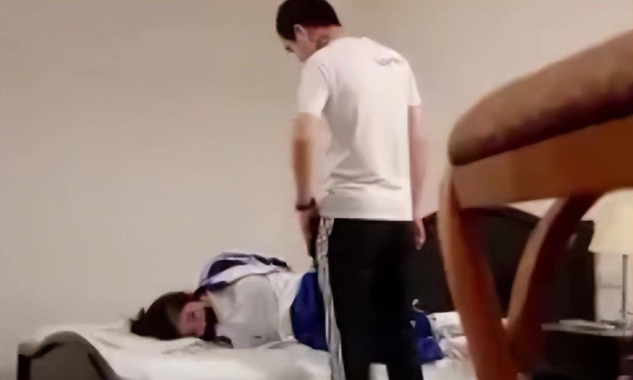 引起公安怀疑,逮捕后引出血案_郭玉梅_刘杰_霍佳