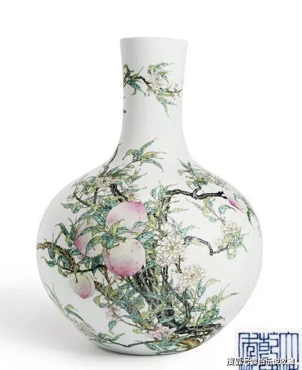清乾隆 粉彩九桃天球瓶高51厘米9026万港币(约合人民币7401.