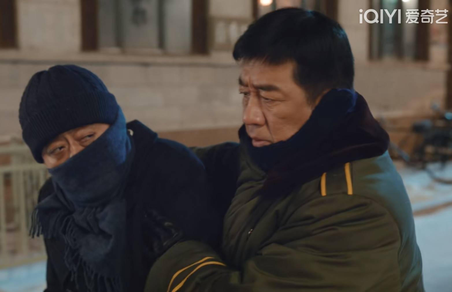 其二,女儿的幸福胜过满足自己的情感欲望.