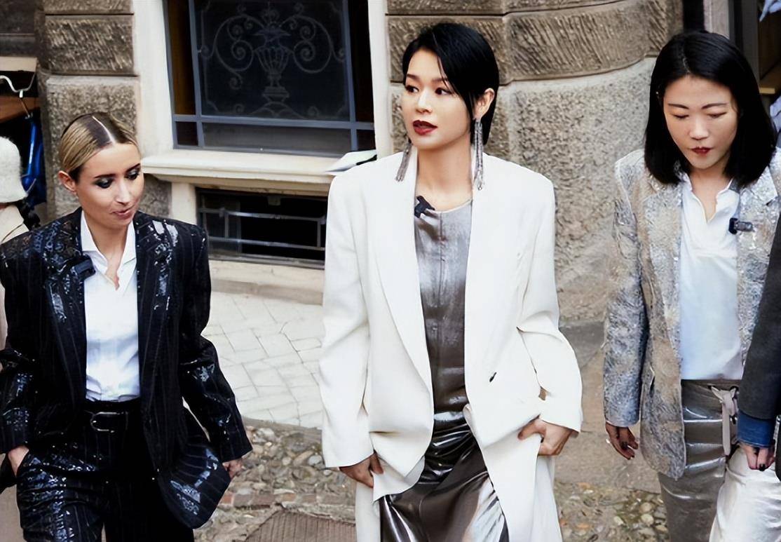 无滤镜暴露内娱明星真实状态,袁姗姗的脸怎么了_造型_镜头_身材