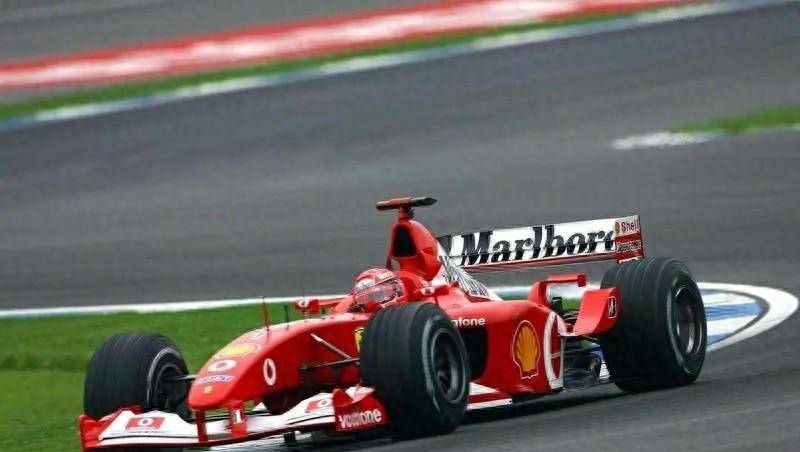 探秘f1:赛事细节一览,感受速度与激情的魅力_赛车比赛_赛道_设计